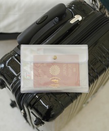 nahe（ネーエ）の「nahe ネーエ トラベルオーガナイザー 収納ケース パスポート 三つ折り クリア A6（パスポートケース）」