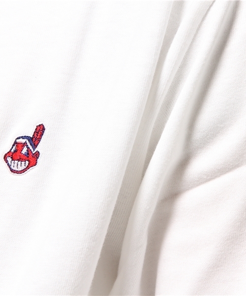 MAJESTIC（マジェスティック）の「Majestic/F/MLB別注TEE SS CLI（Tシャツ/カットソー・メンズ・ホワイト/ネイビー・SMALL/LARGE/X-LARGE/MEDIUM）」の9枚目の写真
