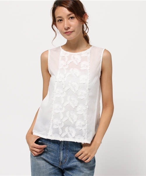 NATURAL BEAUTY BASIC（ナチュラルビューティーベーシック）の「カットジャガードブラウス（シャツ/ブラウス・レディース・ホワイト系その他/ブラック・SMALL/MEDIUM）」の2枚目の写真