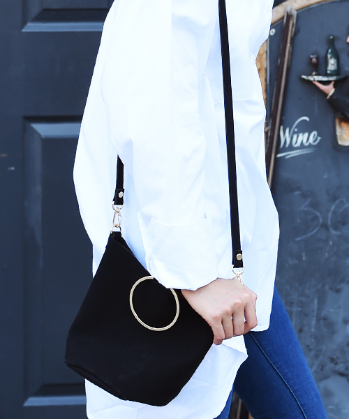 Luz Llena (NEY)（ラズレナニー）の「[2WAY]スエードタッチ・メタルハンドルショルダーバッグ（ショルダーバッグ・レディース・ベージュ/グレー/ブラック・ﾌﾘ-）」の2枚目の写真