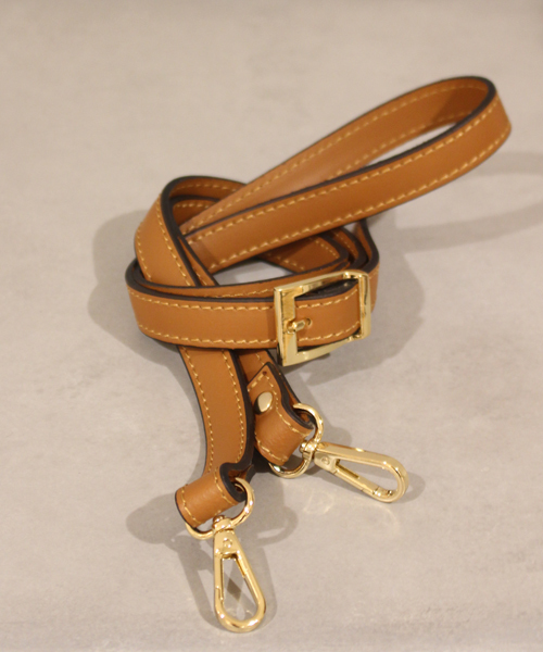 DouDou（ドゥドゥ）の「イタリアンレザーバケットバッグ（ショルダーバッグ・レディース・ブラック/キャメル・FREE）」の12枚目の写真