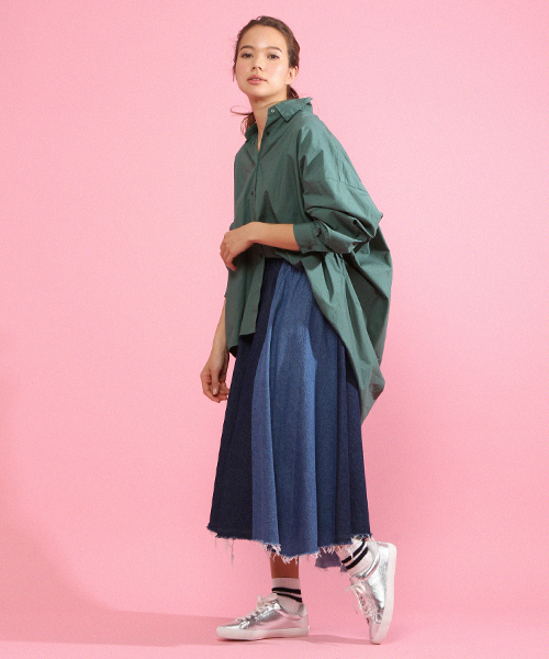 niko and...(ニコアンド)の「染めBIGBIGレギュラーシャツ【niko and ...】(シャツ/ブラウス・レディース・グリーン/ベージュ・FREE)」の13枚目の写真