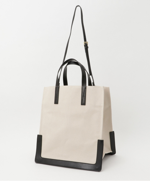 Casselini（キャセリーニ）の「【Le Vernis】レザーフレームトート（トートバッグ・レディース・ブラック/キャメル・ﾌﾘ-）」の3枚目の写真