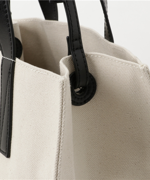 Casselini（キャセリーニ）の「【Le Vernis】レザーフレームトート（トートバッグ・レディース・ブラック/キャメル・ﾌﾘ-）」の7枚目の写真