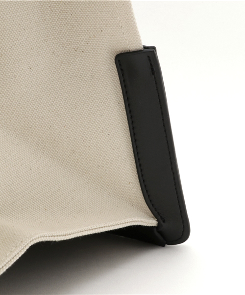 Casselini（キャセリーニ）の「【Le Vernis】レザーフレームトート（トートバッグ・レディース・ブラック/キャメル・ﾌﾘ-）」の8枚目の写真