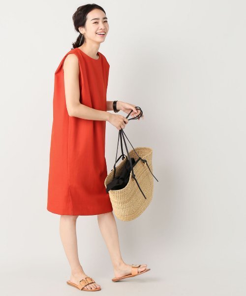 Noble（ノーブル）の「Peブッチャーコクーンフロントベンツワンピース◆（ワンピース・レディース・レッド/ベージュ/ブルー系その他・36/38）」の12枚目の写真