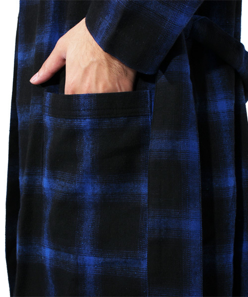 8(eight)(エイト)の「チェック ガウン コーディガン ネル生地(カーディガン/ボレロ・メンズ・レッド/ブルー・MEDIUM/LARGE)」の15枚目の写真