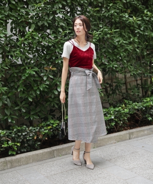 Andemiu（アンデミュウ）の「【WEB限定】チェックラップスカート773269（スカート・レディース・ブラック/ベージュ・FREE）」の3枚目の写真