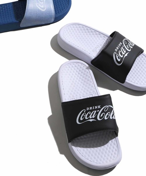Coca Cola（コカコーラ）の「WEGO/Coca-cola シャワーサンダル（サンダル・レディース・ホワイト系その他/ブラック/ブルー系その他/ブラック系その他/マルチ/レッド系その他/レッド・LARGE/MEDIUM）」の2枚目の写真