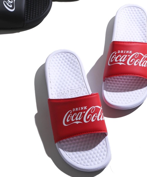 Coca Cola（コカコーラ）の「WEGO/Coca-cola シャワーサンダル（サンダル・レディース・ホワイト系その他/ブラック/ブルー系その他/ブラック系その他/マルチ/レッド系その他/レッド・LARGE/MEDIUM）」の6枚目の写真