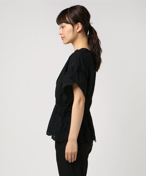 LOWRYS FARM（ローリーズファーム）の「カットワークカシュクールブラウス 793067（シャツ/ブラウス・レディース・ブラック/ブラウン/オフホワイト・LARGE/MEDIUM）」の5枚目の写真