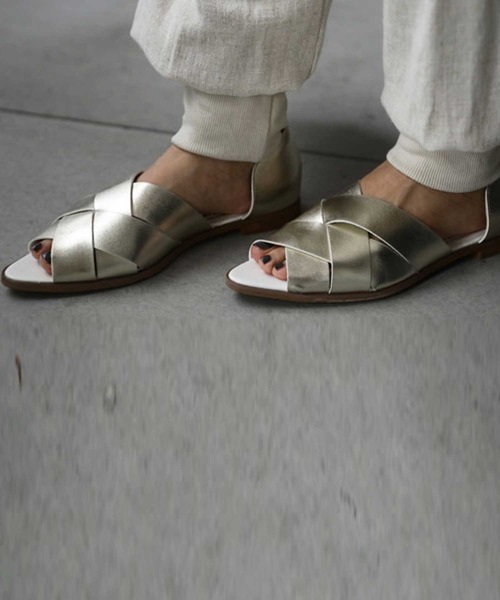 antiqua(アンティカ)の「クロスデザインサンダル(サンダル・レディース・ブラック/キャメル/シャンパン・S/M/L/LL)」の14枚目の写真