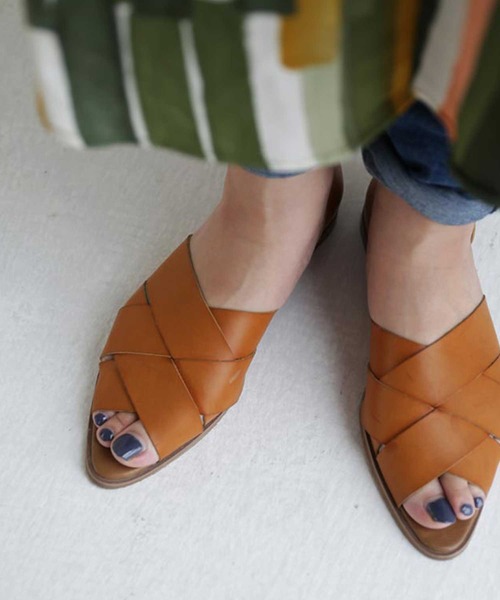 antiqua(アンティカ)の「クロスデザインサンダル(サンダル・レディース・ブラック/キャメル/シャンパン・S/M/L/LL)」の21枚目の写真