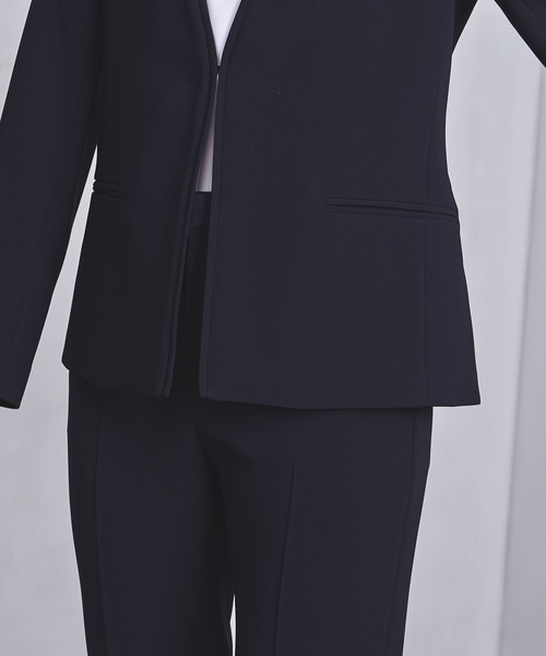 UNITED ARROWS（ユナイテッドアローズ）の「○UBCB TA/P パイピング Vノーカラージャケット 18AW ◆（ノーカラージャケット・レディース・ライトブルー/ネイビー・40/34/38/36）」の8枚目の写真
