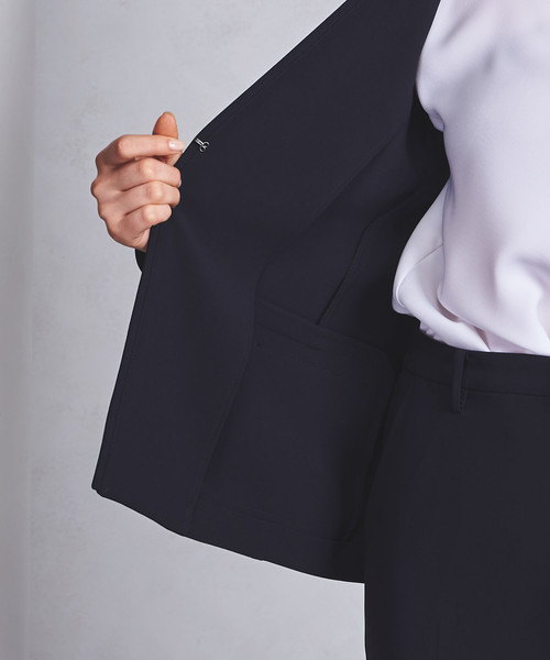 UNITED ARROWS（ユナイテッドアローズ）の「○UBCB TA/P パイピング Vノーカラージャケット 18AW ◆（ノーカラージャケット・レディース・ライトブルー/ネイビー・40/34/38/36）」の9枚目の写真