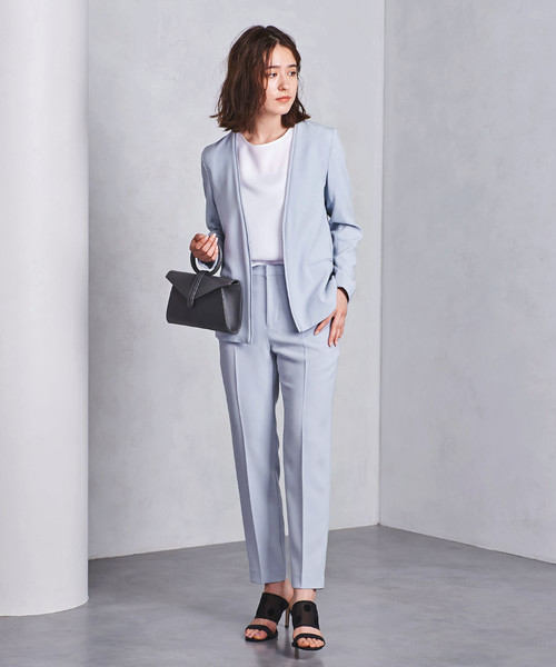 UNITED ARROWS（ユナイテッドアローズ）の「○UBCB TA/P パイピング Vノーカラージャケット 18AW ◆（ノーカラージャケット・レディース・ライトブルー/ネイビー・40/34/38/36）」の4枚目の写真