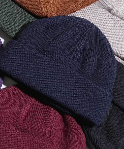 WEGO(ウィゴー)の「WEGO/ショートニットキャップ(ニットキャップ/ビーニー・メンズ・ブラック/パープル/ネイビー/グレー/ブラウン/ダークグリーン/ワイン/サックスブルー/ライトピンク/ライトパープル・FREE)」の6枚目の写真