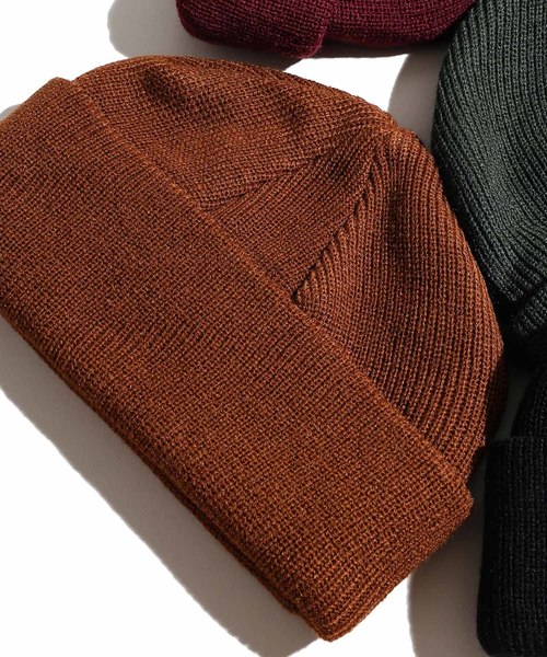 WEGO(ウィゴー)の「WEGO/ショートニットキャップ(ニットキャップ/ビーニー・メンズ・ブラック/パープル/ネイビー/グレー/ブラウン/ダークグリーン/ワイン/サックスブルー/ライトピンク/ライトパープル・FREE)」の4枚目の写真