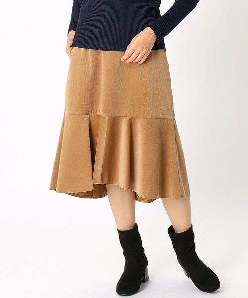 COMME CA ISM(コムサイズム)の「コーデュロイ マーメイドスカート(スカート・レディース・キャメル/グリーン/レンガ・LARGE/MEDIUM/SMALL/X-LARGE)」の3枚目の写真
