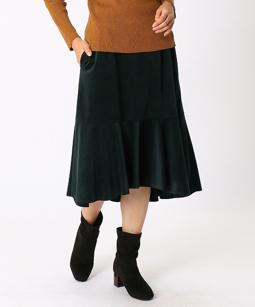 COMME CA ISM(コムサイズム)の「コーデュロイ マーメイドスカート(スカート・レディース・キャメル/グリーン/レンガ・LARGE/MEDIUM/SMALL/X-LARGE)」の2枚目の写真