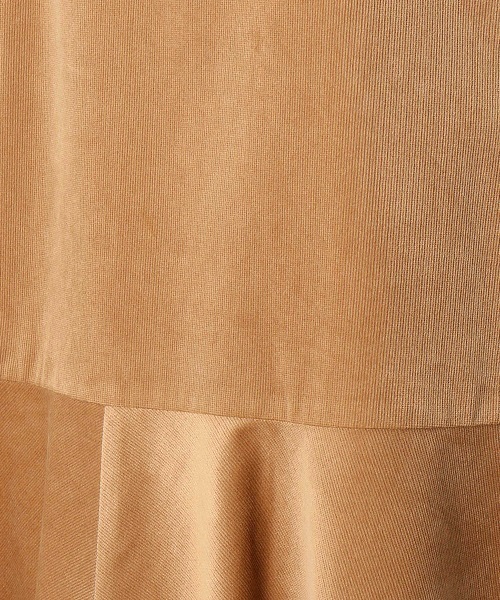 COMME CA ISM(コムサイズム)の「コーデュロイ マーメイドスカート(スカート・レディース・キャメル/グリーン/レンガ・LARGE/MEDIUM/SMALL/X-LARGE)」の11枚目の写真