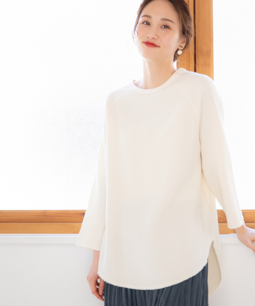 GLOBAL WORK（グローバルワーク）の「【UVカット】USAワッフルチュニックT/822623（Tシャツ/カットソー・レディース・ベージュ/ネイビー/オフホワイト/ライトピンク・MEDIUM/LARGE）」の2枚目の写真