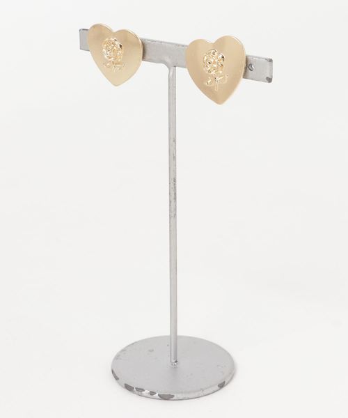 Fun & Daily(ファンアンドデイリー)の「F&D : アレンジハートピアス(ピアス(両耳用)・レディース・ゴールド/ゴールド系その他2・FREE)」の4枚目の写真