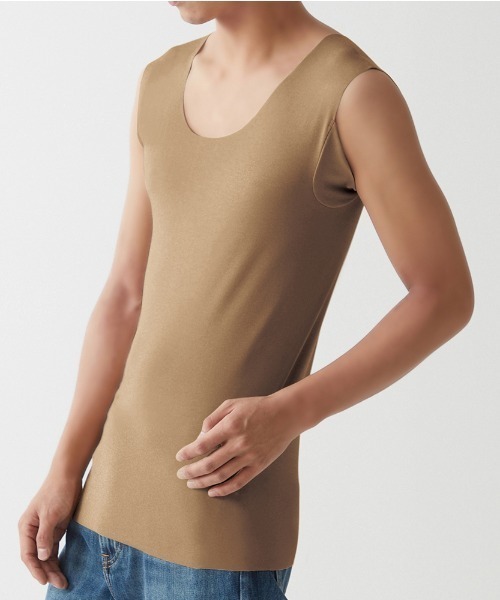 in.T（インティー）の「これ一枚でTシャツスタイルのお悩みを解決！『in.T』スリーブレス（インナーウェア/肌着・メンズ・ホワイト/ライトベージュ/ブラック/オレンジ/ピンク/オリーブ・LARGE/MEDIUM/X-LARGE/SMALL）」の20枚目の写真