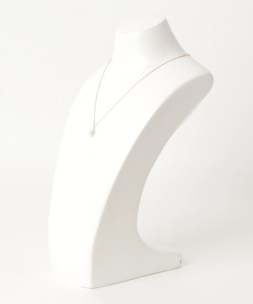 flower（フラワー）の「マーガレットネックレス（ネックレス・レディース・ゴールド・FREE）」の2枚目の写真