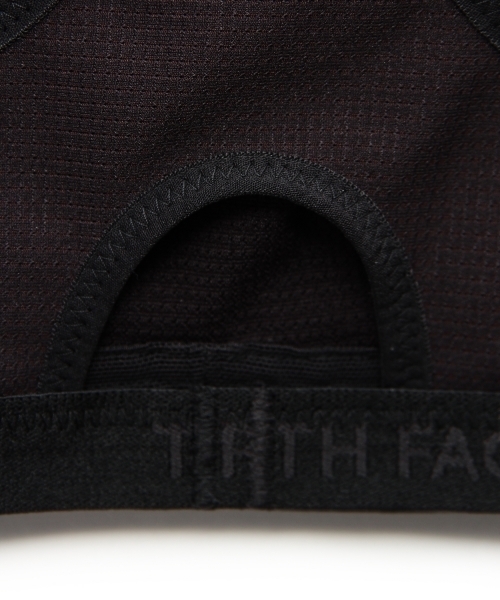 UNITED ARROWS（ユナイテッドアローズ）の「＜THE NORTH FACE（ザ・ノース・フェイス）＞ FLYWEIGHT スポーツブラ（ブラジャー・レディース・ブラック/ピンク・A75 B75/C70 D70/A70 B70）」の3枚目の写真