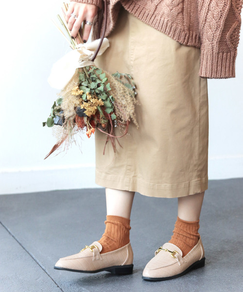 SESTO（セスト）の「型押しクロコのビットつきローファーパンプス（ローファー・レディース・ブラック/アイボリー/ボルドー/キャメル・22.5cm/23.5cm/24.5cm/25.5cm/23.0cm/24.0cm/22.0cm）」の15枚目の写真