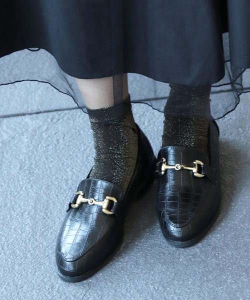 SESTO（セスト）の「型押しクロコのビットつきローファーパンプス（ローファー・レディース・ブラック/アイボリー/ボルドー/キャメル・22.5cm/23.5cm/24.5cm/25.5cm/23.0cm/24.0cm/22.0cm）」の17枚目の写真