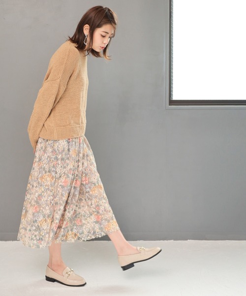 SESTO（セスト）の「型押しクロコのビットつきローファーパンプス（ローファー・レディース・ブラック/アイボリー/ボルドー/キャメル・22.5cm/23.5cm/24.5cm/25.5cm/23.0cm/24.0cm/22.0cm）」の11枚目の写真