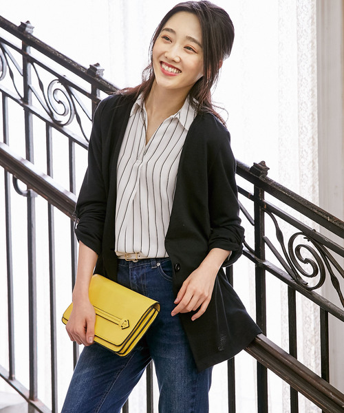 BELLUNA(ベルーナ)の「杢調素材ノーカラージャケット(ノーカラージャケット・レディース・チャコールグレー/ライトグレー/ブラック/ネイビー・MEDIUM/LARGE/X-LARGE)」の2枚目の写真