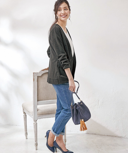 BELLUNA(ベルーナ)の「杢調素材ノーカラージャケット(ノーカラージャケット・レディース・チャコールグレー/ライトグレー/ブラック/ネイビー・MEDIUM/LARGE/X-LARGE)」の9枚目の写真