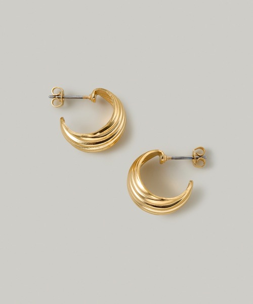 Jolie Toujours(ジョリトゥジュール)の「〈K18GP〉スジ加工フープピアス(ピアス(両耳用)・レディース・ゴールド・FREE)」の5枚目の写真