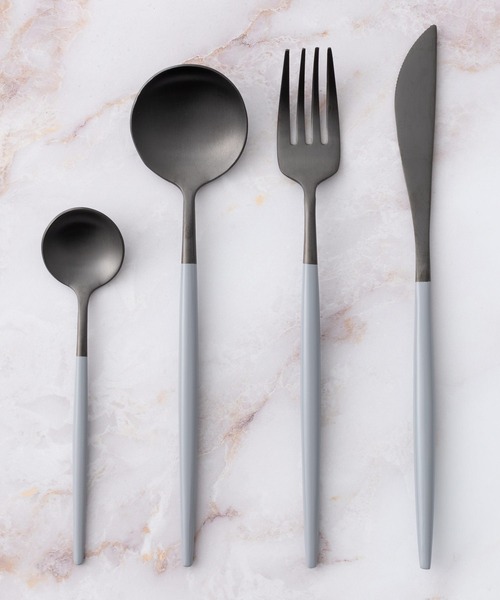 Jubilee(ジュビリー)の「カトラリー 4点セット(カトラリー・レディース・ゴールド系その他3/ブラック×シルバー/ブラック×ゴールド/シルバー系その他2/ブラック/シルバー/ゴールド/ゴールド×グレー/ゴールド系その他/シルバー系その他/シルバー系その他4/ブラック×グレー/ブラック×ホワイト・FREE)」の3枚目の写真