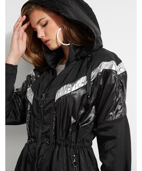 guess windbreaker