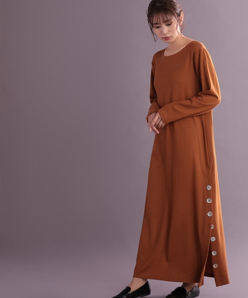 裾ボタンスリットカットソーロングワンピース ワンピース Ninarobe ニーナローブ のファッション通販 Zozotown