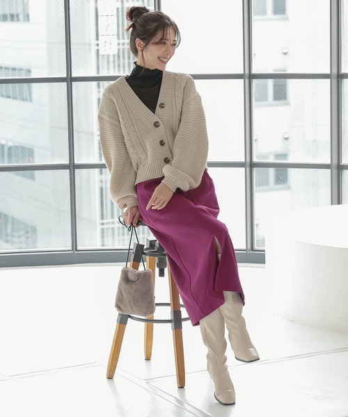 KOBE LETTUCE（コウベレタス）の「スクエアトゥスリムシルエットロングブーツ（ブーツ・レディース・ブラック/ダークブラウン/ブラック系その他/アイボリー・LL/S/M/L）」の7枚目の写真