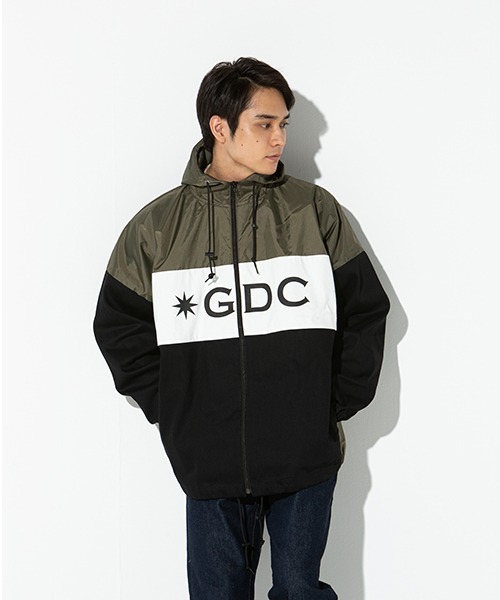 GDC（ジーディーシー）の「DENIM COMBI JACKET（ナイロンジャケット 