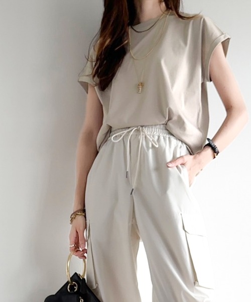 classicalelf（クラシカルエルフ）の「さらり滑らか。綿100％、シンプルフレンチシルケットトップス（Tシャツ/カットソー・レディース・ブラウン/グリーン/ブラック/ホワイト/ライトベージュ/グレイッシュベージュ/グレー系その他/グリーン系その他/ネイビー・MEDIUM/LARGE/X-LARGE/XX-LARGE/SMALL）」の18枚目の写真