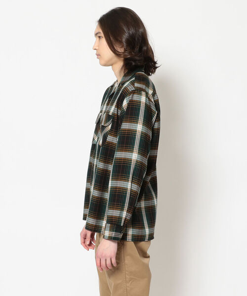 PENDLETON（ペンドルトン）の「PENDLETON/ペンドルトン　OPEN COLLAR  L/S SHIRT（シャツ/ブラウス・メンズ・アイボリー/グリーン・MEDIUM/LARGE）」の4枚目の写真