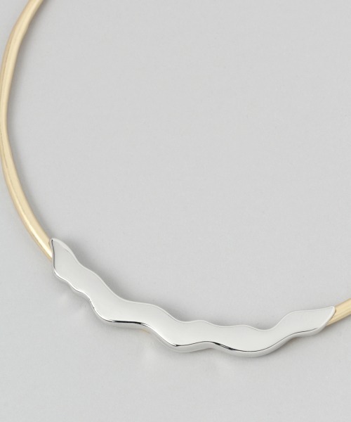 JEANASIS（ジーナシス）の「オーバラップチョーカーネックレス/937033（ネックレス・レディース・シルバー/ゴールド・FREE）」の6枚目の写真