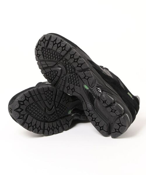 NEW BALANCE（ニューバランス）の「【New Balance】ML2002R（スニーカー・レディース・ブラック・23/24/24.5/23.5）」の2枚目の写真