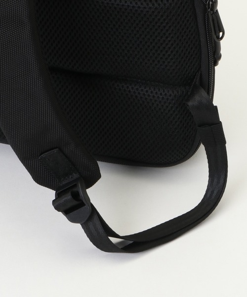 ikka（イッカ）の「アジャスタブルリュック（バックパック/リュック・メンズ・ブラック/ダークグレー・FREE）」の16枚目の写真