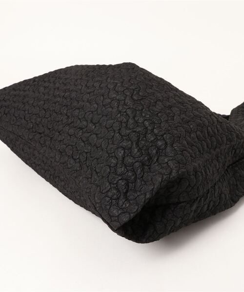 Te chichi（テチチ）の「フクレジャカードトートバック大（エコバッグ/サブバッグ・レディース・ベージュ/ブラック・ﾌﾘ-）」の5枚目の写真