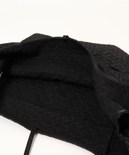 Te chichi（テチチ）の「フクレジャカードトートバック大（エコバッグ/サブバッグ・レディース・ベージュ/ブラック・ﾌﾘ-）」の3枚目の写真