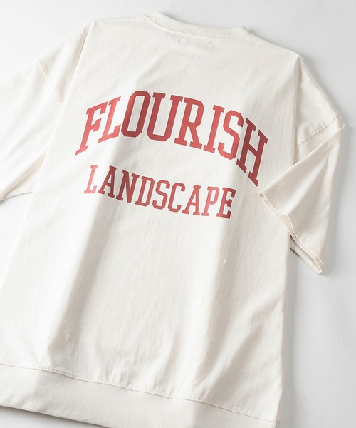 SlashDate（スラッシュデイト）の「オーバーサイズ カレッジロゴ ラバープリント 半袖Ｔシャツ/PITTSBURGH/FLOURISH  LANDSCAPE（Tシャツ/カットソー・メンズ・ミント/グレイッシュベージュ/アッシュグレー/グリーン/ネイビー/グリーン系その他/ブラック/アイボリー・L/M/XL）」の4枚目の写真
