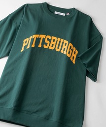SlashDate | オーバーサイズ カレッジロゴ ラバープリント 半袖Ｔシャツ/PITTSBURGH/FLOURISH  LANDSCAPE 21SS別注(Tシャツ/カットソー)